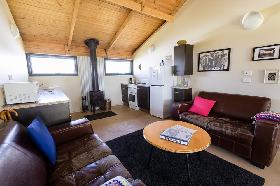 French Island Cottage Bed and Breakfast in Melbourne