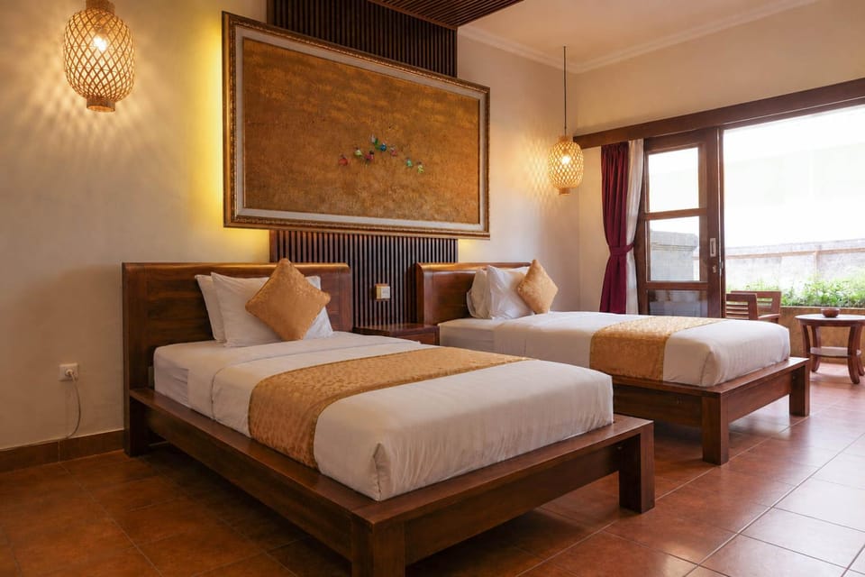 Bed, Photo of the whole room, Bedroom, safe