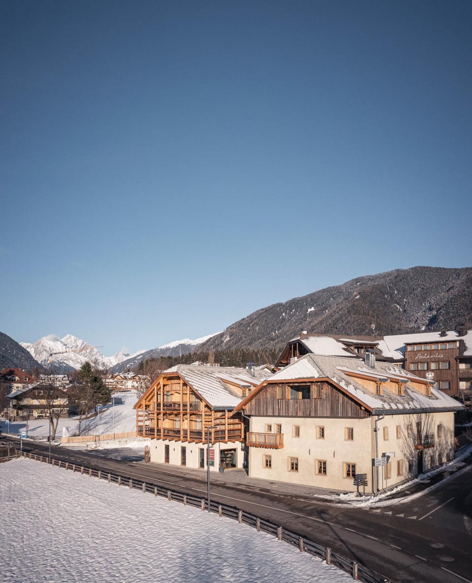 Property building, Winter