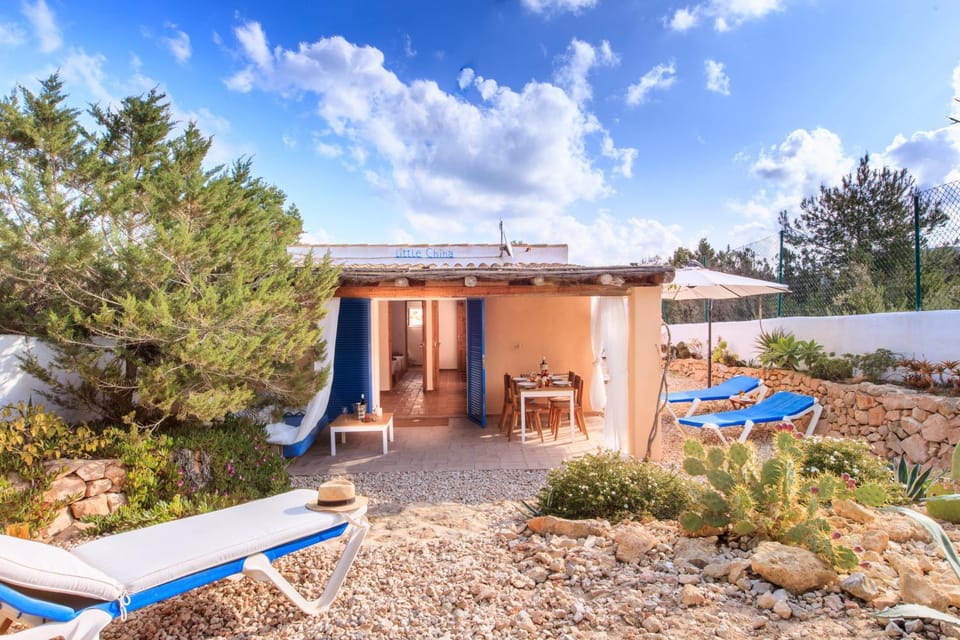 Patio, Swimming pool