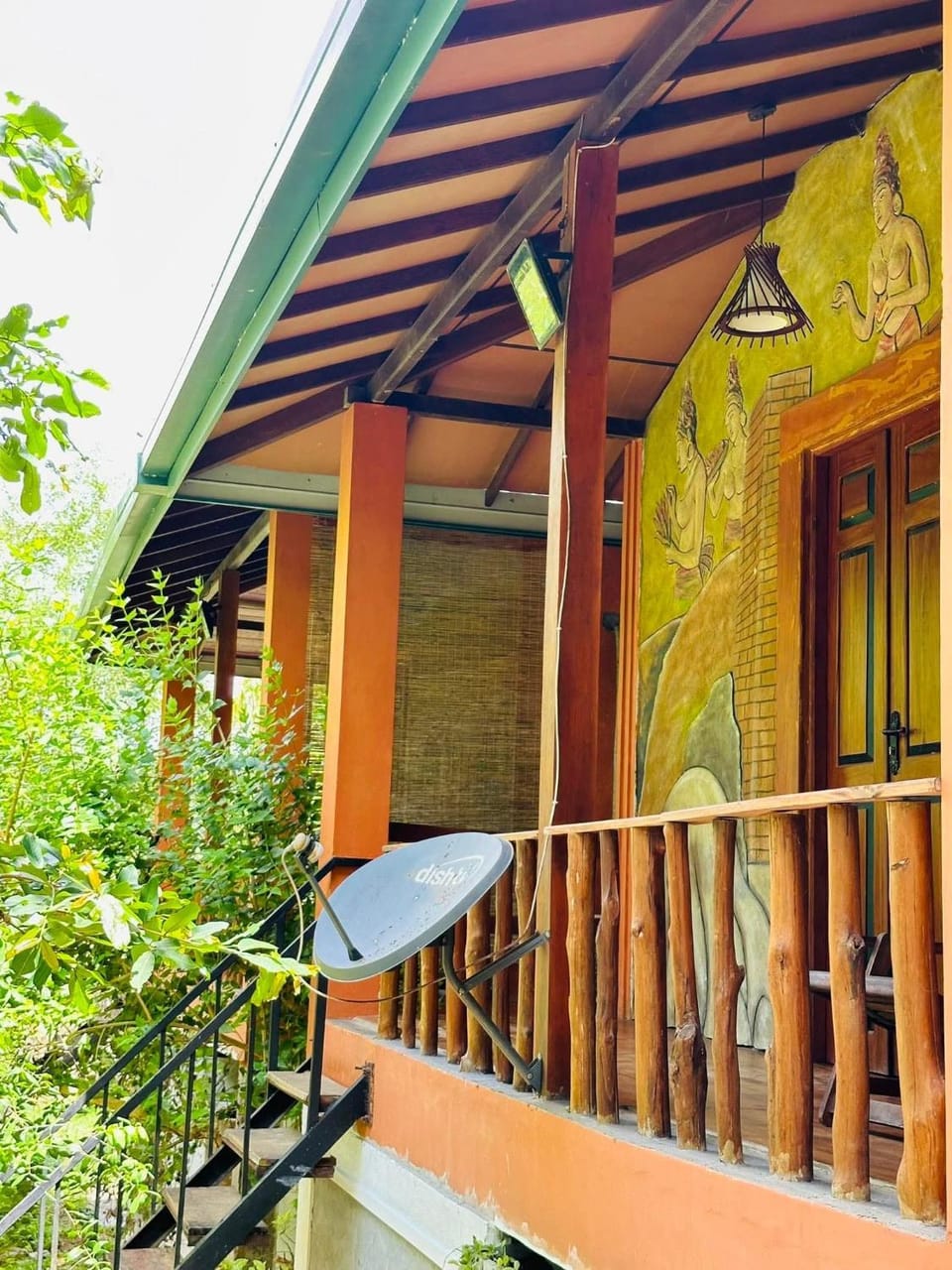 Luck Uyana Cabana Pinnawala Hotel in Sri Lanka