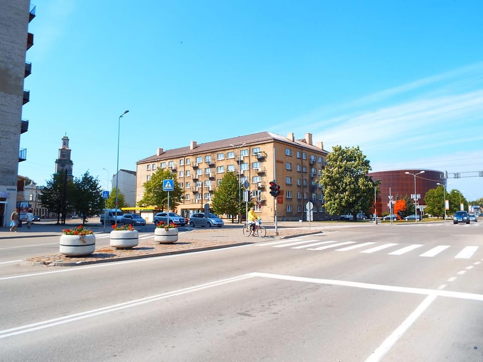 Property building, Neighbourhood, Street view, Location