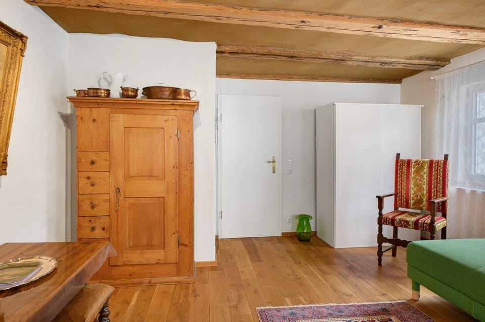 Property building, Living room