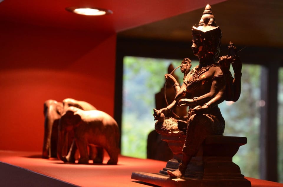 Les Bambous House in Wallonia, Belgium