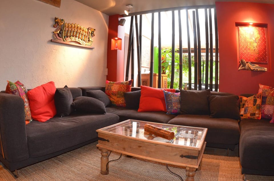 Les Bambous House in Wallonia, Belgium