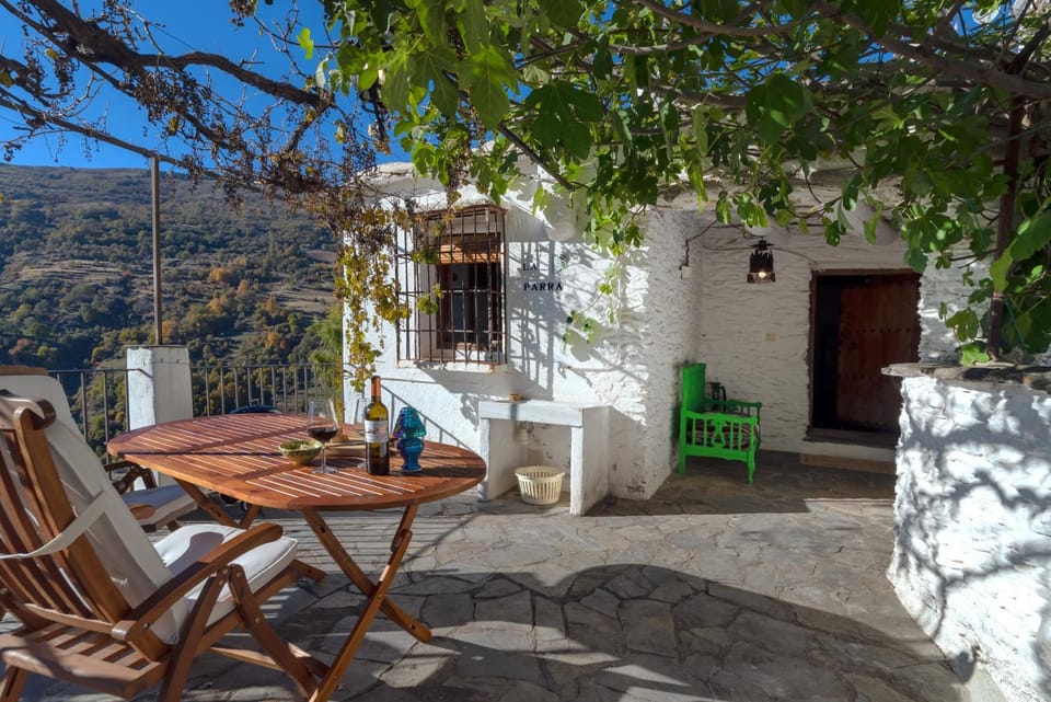 BBQ facilities, Balcony/Terrace