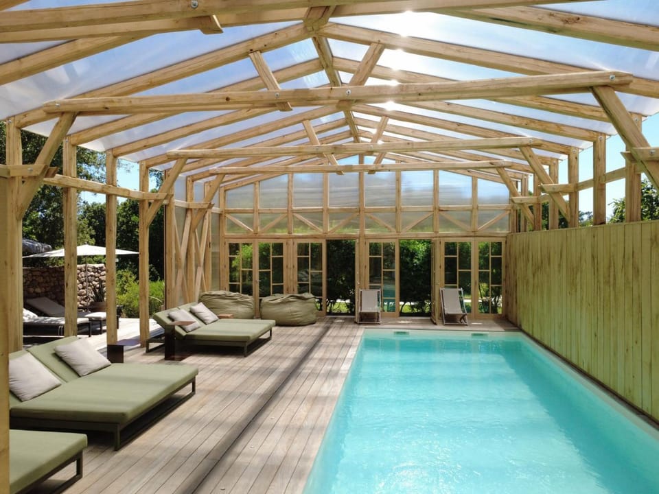 Patio, Day, Pool view, Swimming pool, sunbed