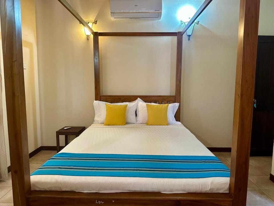 Hotel Marine at Negombo Beach Bed and Breakfast in Negombo