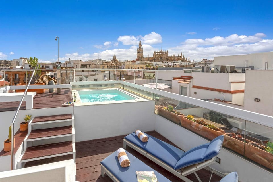 Summer, View (from property/room), Balcony/Terrace, Swimming pool, sunbed