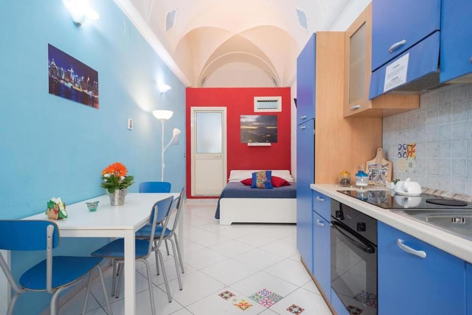 Bobbò house II, la finestra sugli scavi Apartment in Naples