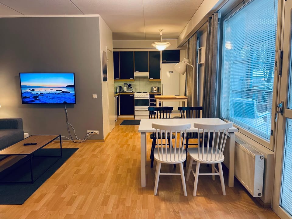 Living room, Dining area