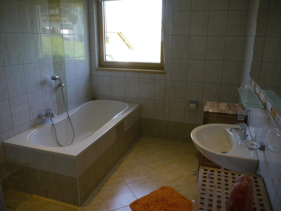 Day, Bathroom
