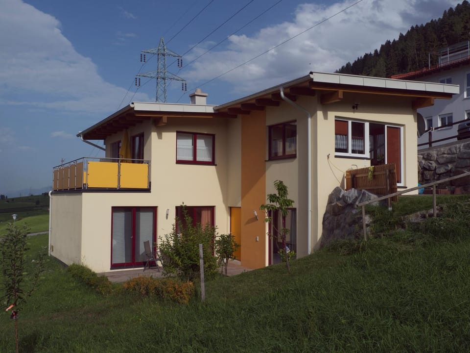 Property building, Day