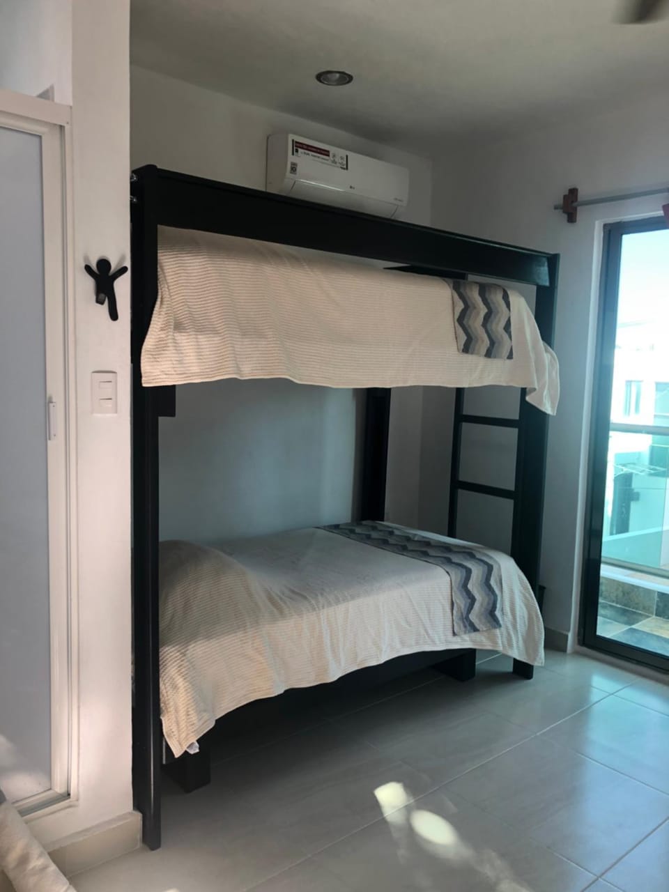 bunk bed