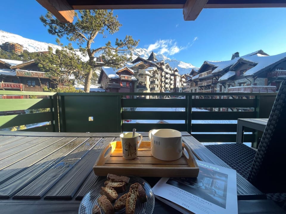 View (from property/room), Balcony/Terrace, Breakfast