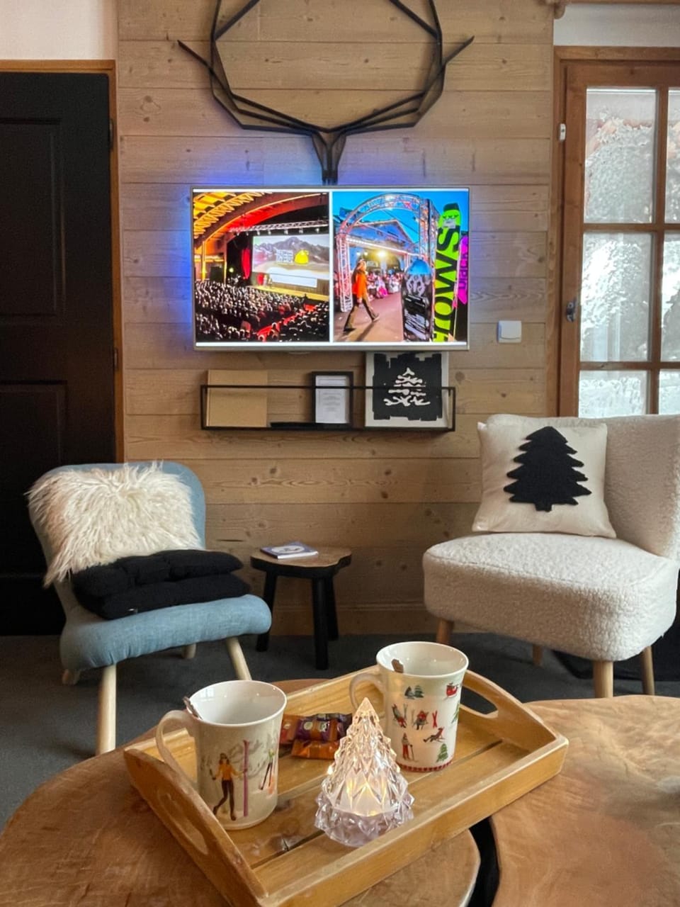 TV and multimedia, Living room