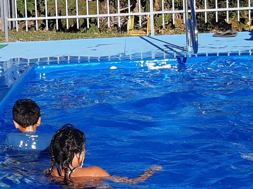 Swimming pool, children