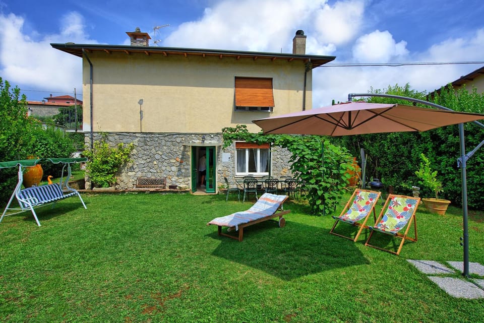 Property building, Patio, Garden