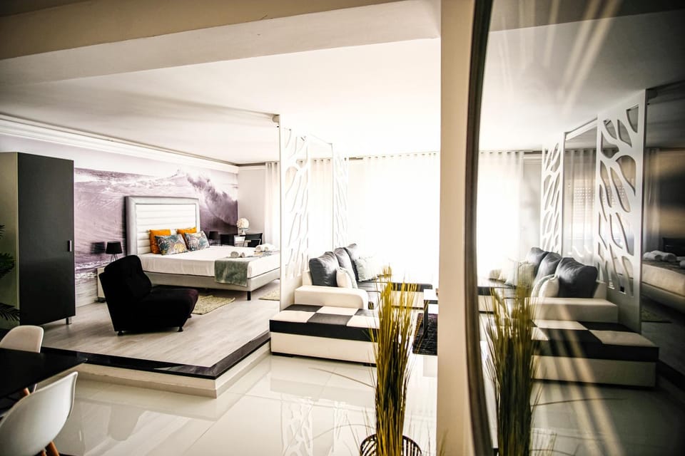 Living room, Sea view