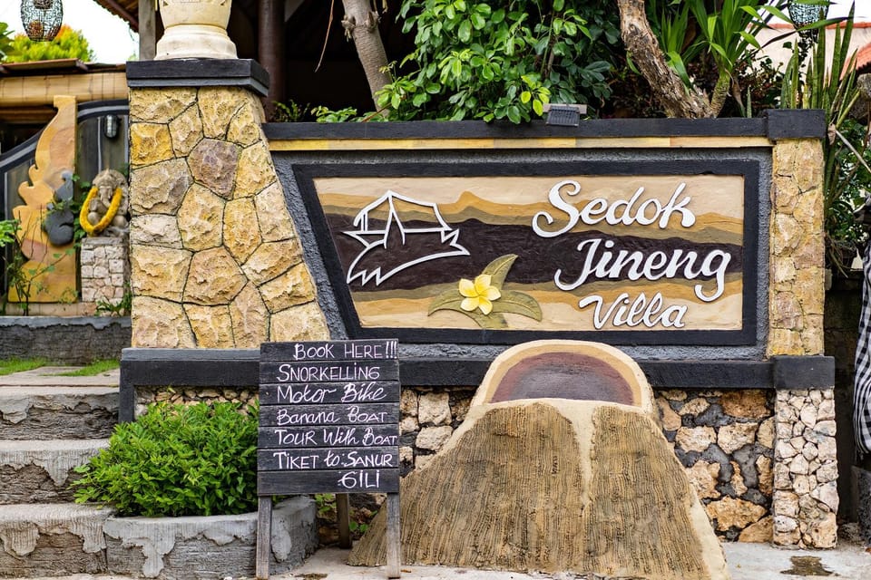 Facade/entrance, Property logo or sign