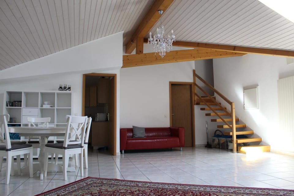 Game Room, Living room, Seating area, Dining area