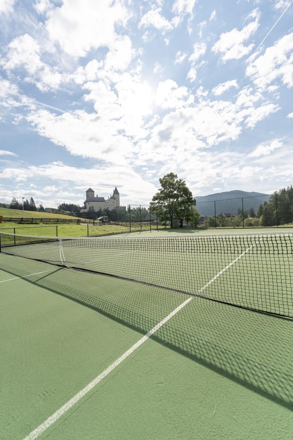 Tennis court