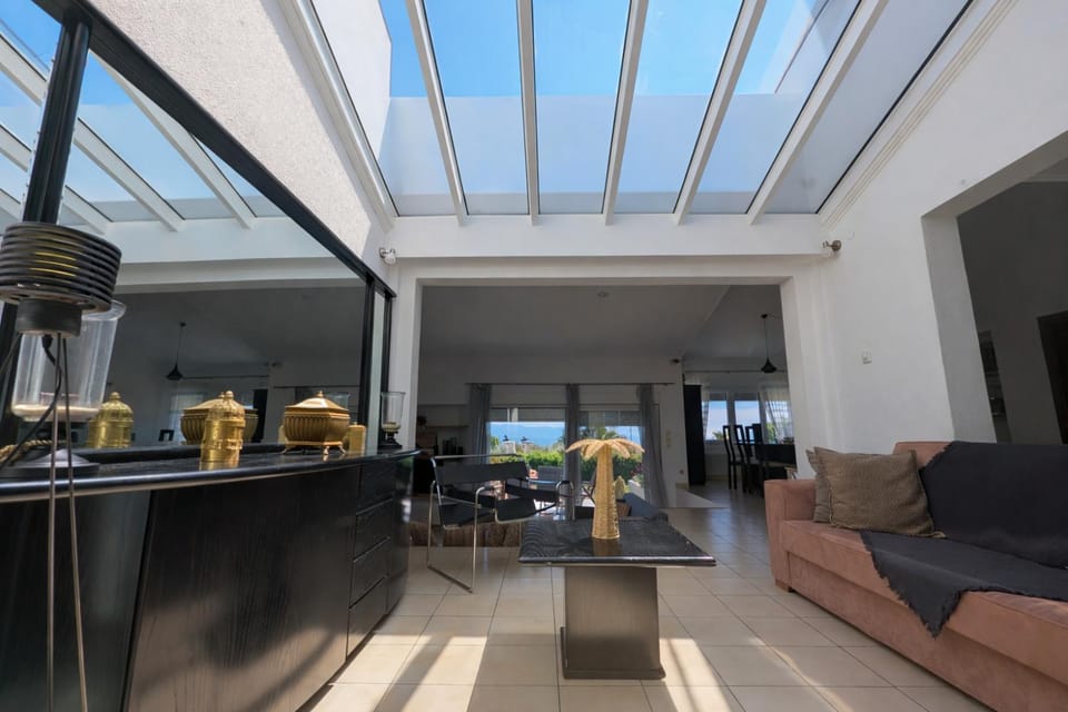 Las Palmas Villa in Kavala, Greece