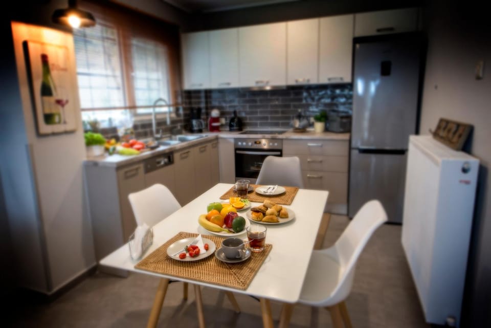 Kitchen or kitchenette, Photo of the whole room