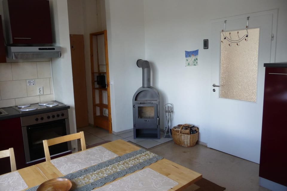 Living room, Photo of the whole room, Seating area