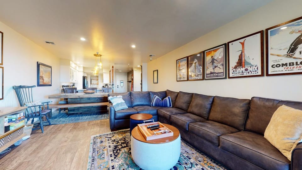 Bridges #209 Condo Apartment in Mammoth Lakes