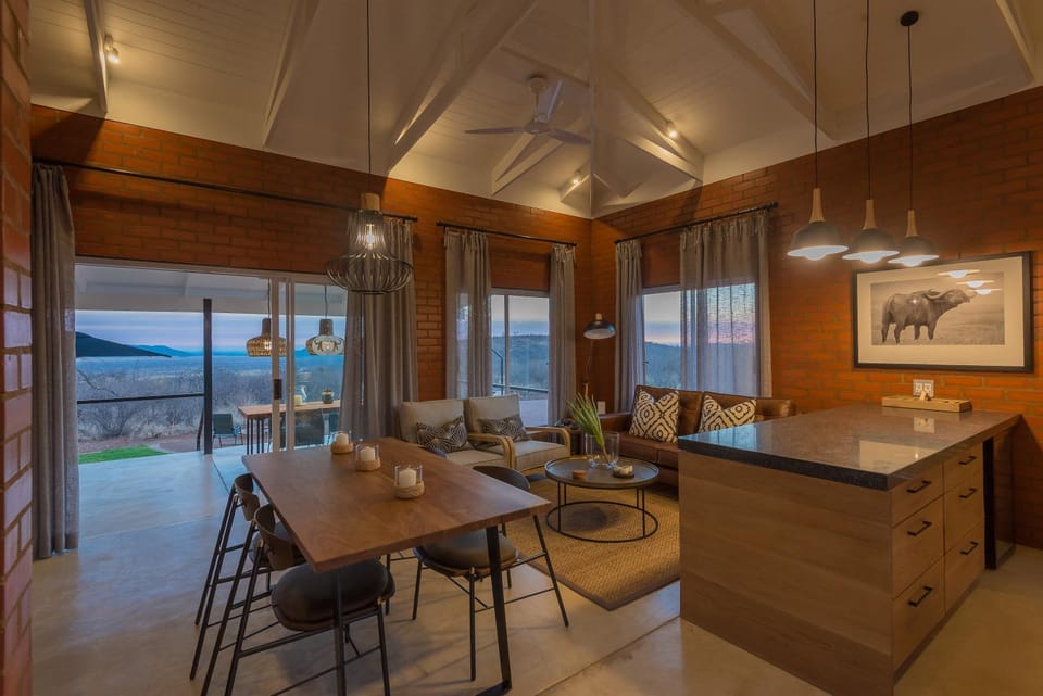 Natural landscape, View (from property/room), Kitchen or kitchenette, Living room, Seating area, Dining area