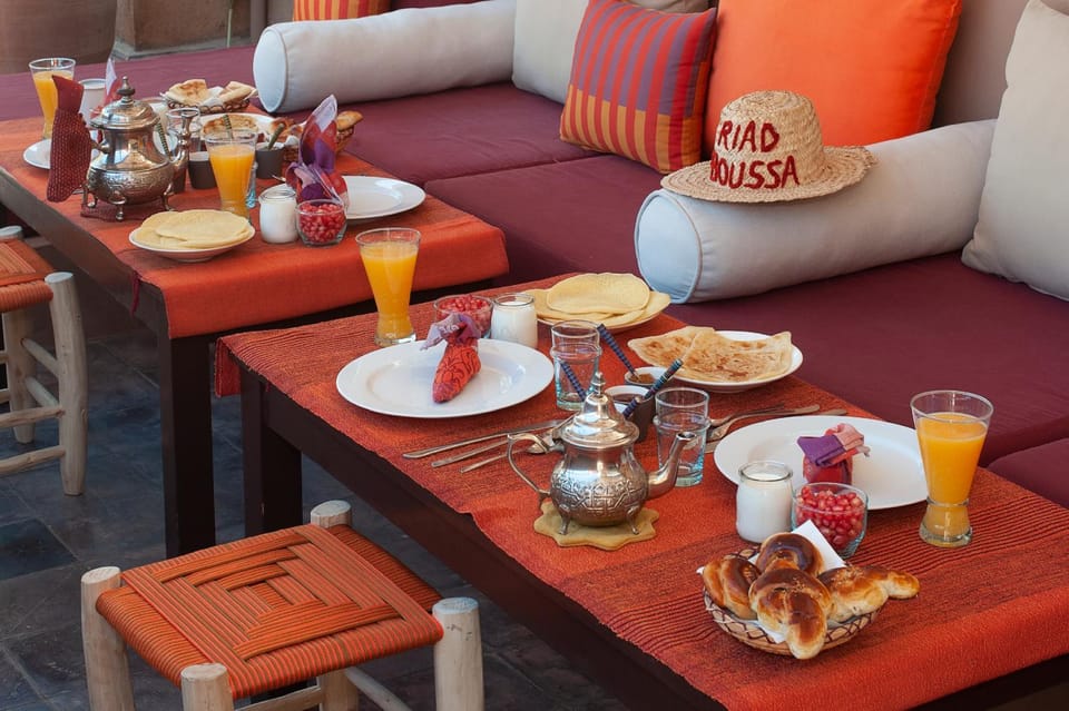 Food close-up, Balcony/Terrace, Breakfast