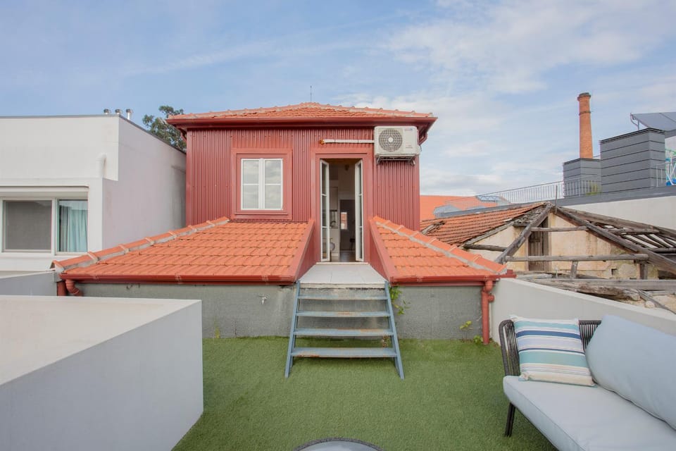 Patio, Patio, Balcony/Terrace, Seating area, City view