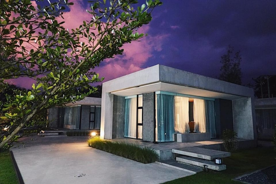 Sunnyvale Ranong 1 Bed and Breakfast in Ranong, Khao Niwet, Mueang Ranong District, Ranong 85000, Thailand