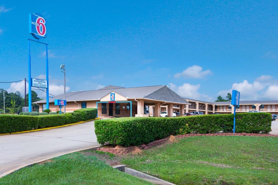 Property building, On site