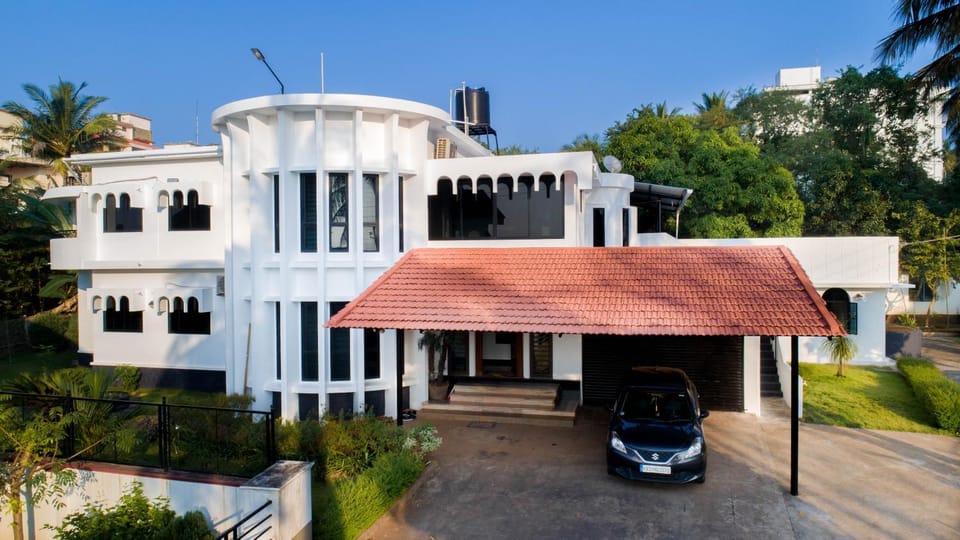 Property building, Garden