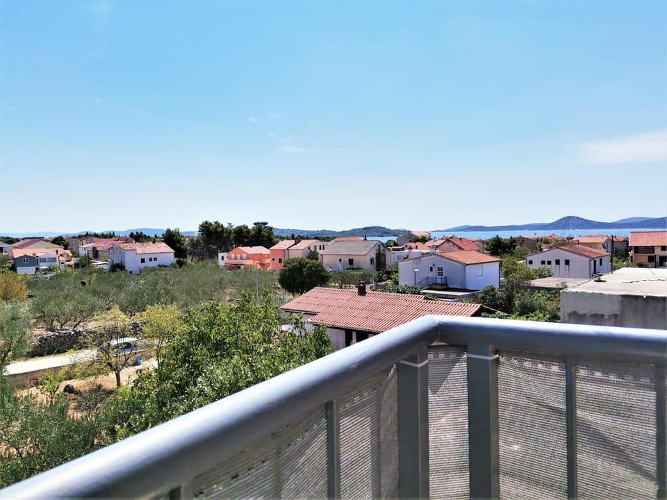 Apartman Luka (Vodice) Apartment in Šibenik-Knin County, Croatia