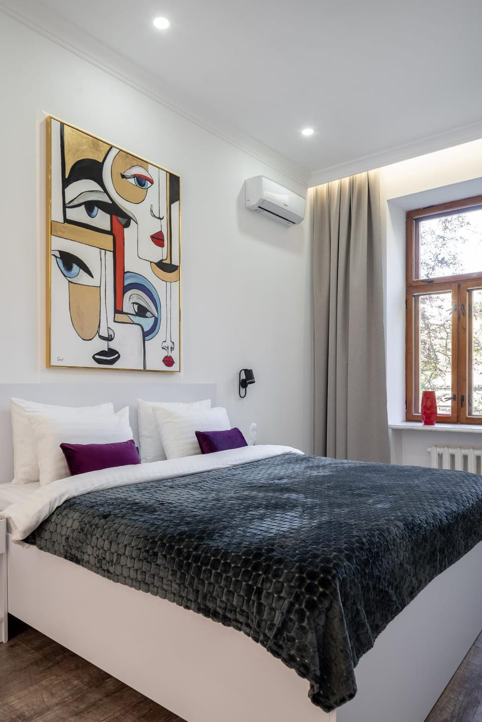 Boutique Central Apts - Spacious - Next to Radisson Blu Apartment in Kiev City - Kyiv