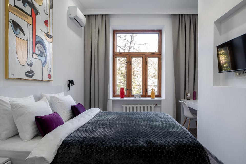 Boutique Central Apts - Spacious - Next to Radisson Blu Apartment in Kiev City - Kyiv