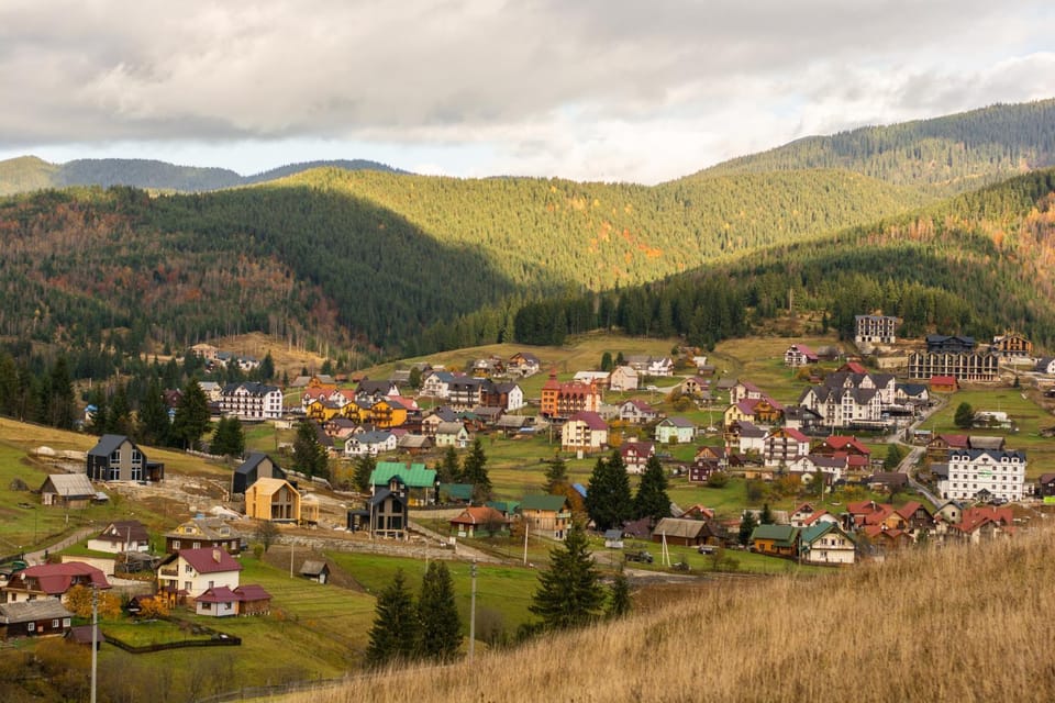 Карпати Плай Village Chalet in Ukraine