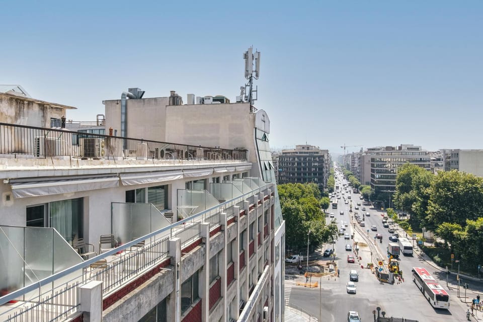 Neighbourhood, Balcony/Terrace, City view, Street view