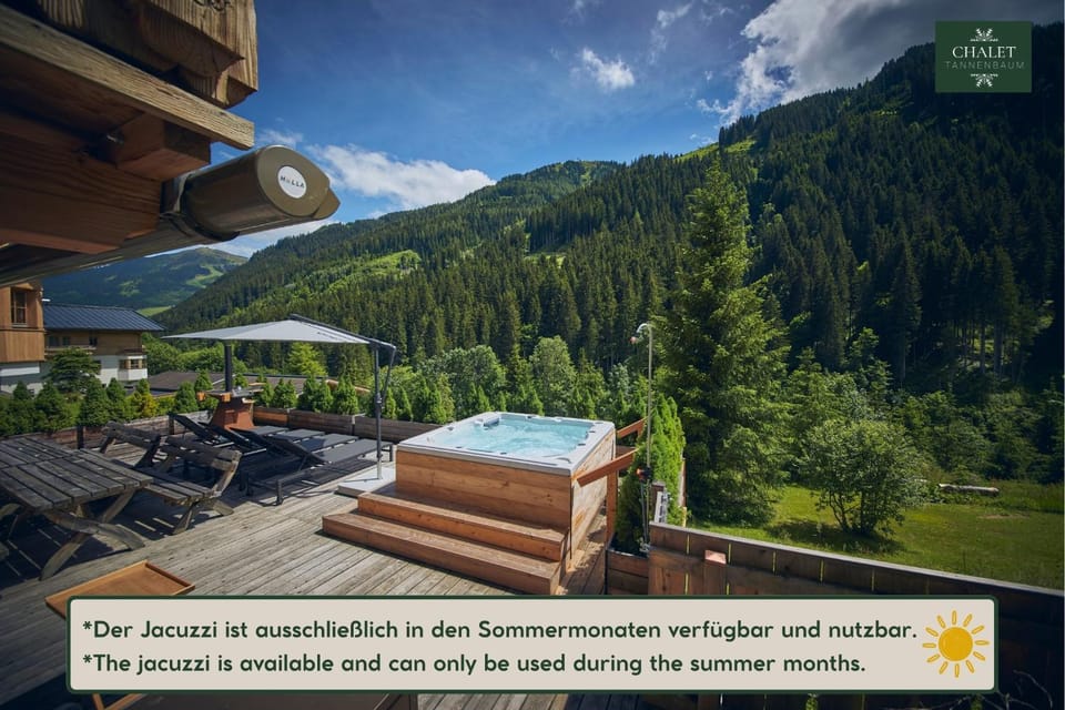 Summer, Hot Tub