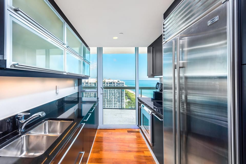 Oceanfront Private Condo at The Setai -2707 Apartment in South Beach Miami