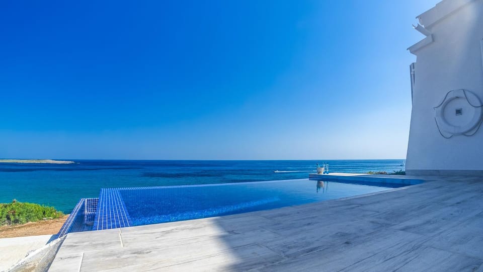 Sea view, Swimming pool, Swimming pool, Sunrise