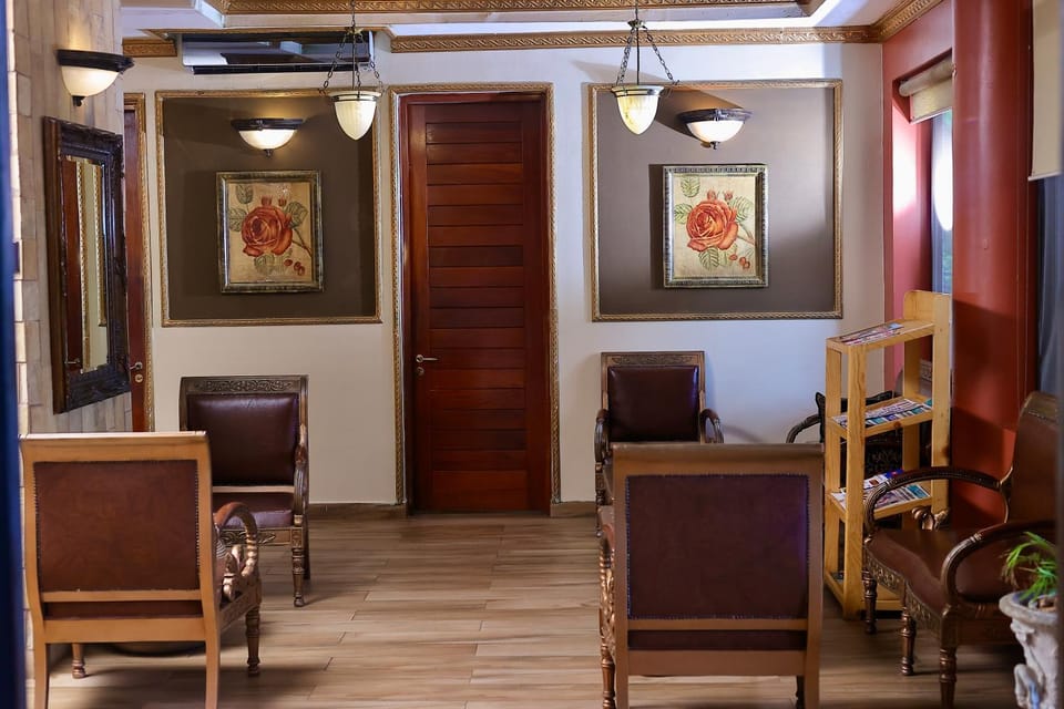 Lobby or reception, Seating area