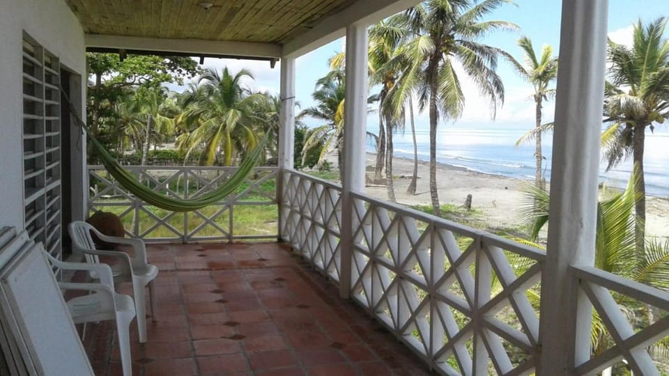 Cabaña Playa De Los Venados House in Colombia