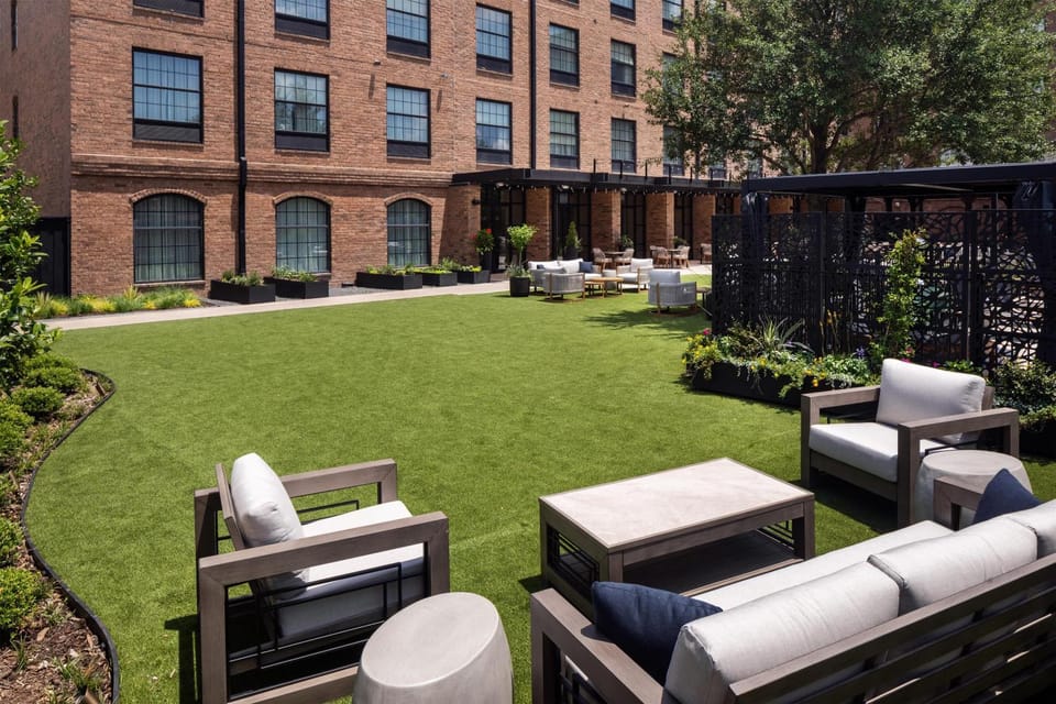 Garden, Garden, Balcony/Terrace
