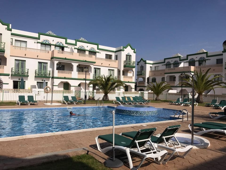 Property building, Pool view
