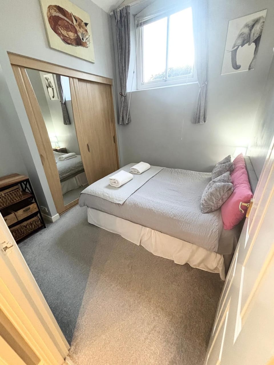 Cosy County House apartment with free private parking Sleeps up to four guests Apartment in York