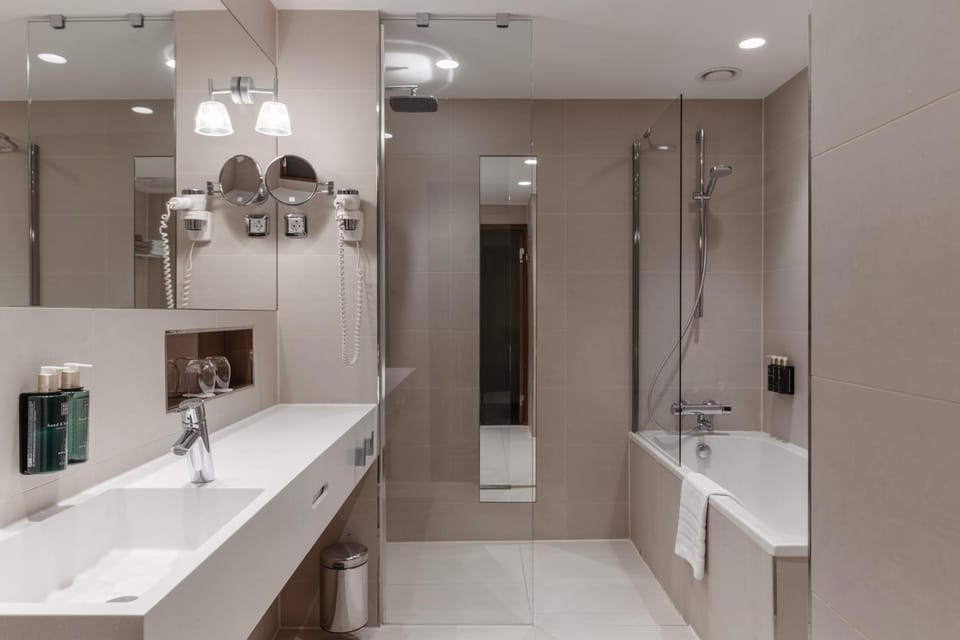 Shower, Bathroom, Bath